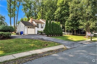 Building Photo - 3818 Gelding Ln