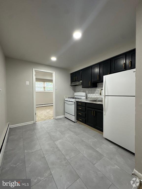 Building Photo - 4601 Blakiston St