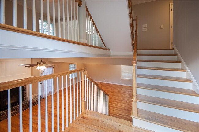 Building Photo - 2154 Fisher Trail NE