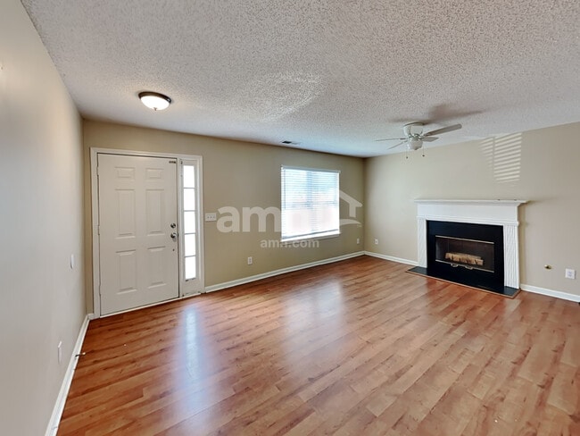 Building Photo - 3826 Tidewater Way NW