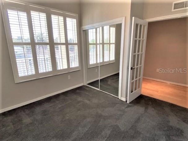 Foto del edificio - 834 Deer Woods Rd