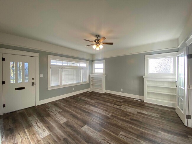 Building Photo - Main Street Property, zoned Commercial for...