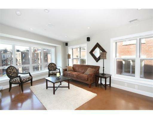 Building Photo - 9 N Margin St