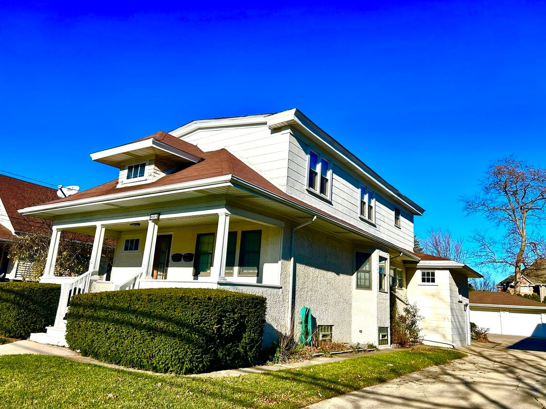 Foto principal - 461 N Northwest Hwy