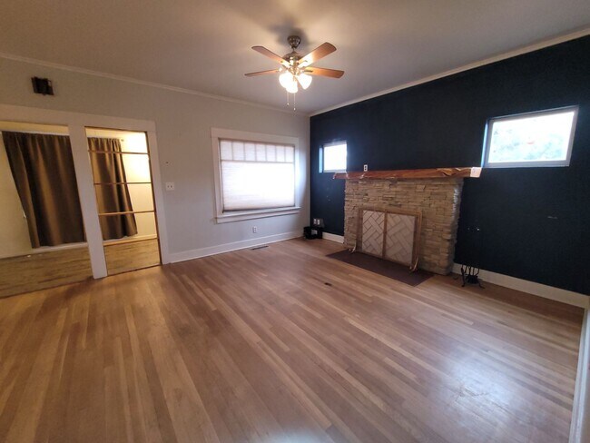Foto del edificio - Country Home in the county on 1/2 Acre lot
