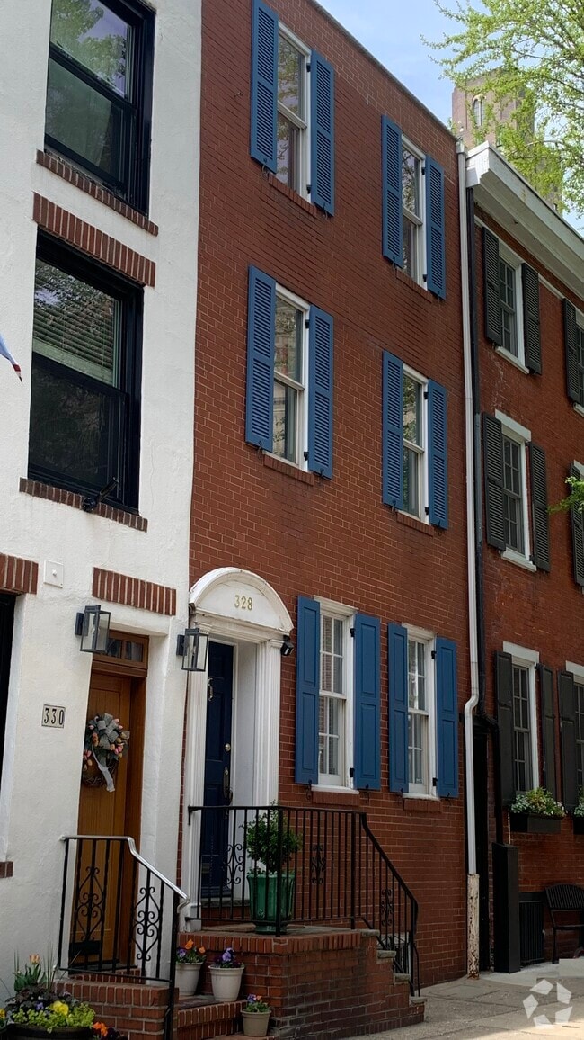 Building Photo - 328 S Smedley St