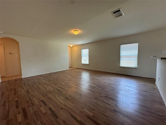 Building Photo - 104 Millers Lp