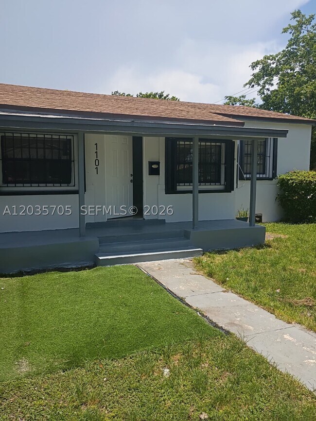 Building Photo - 1101 NW 55th St