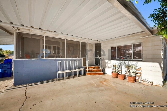 Foto del edificio - 69510 Parkside Dr