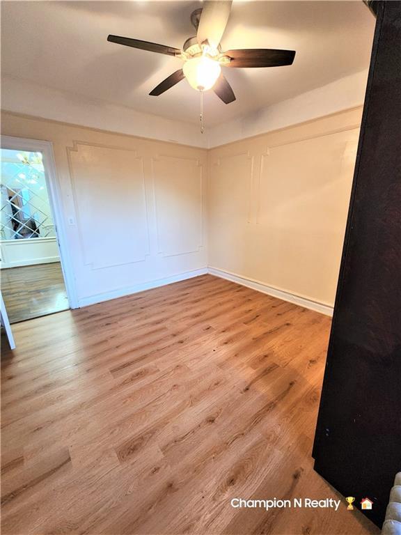 Foto del edificio - 322 E 93rd St