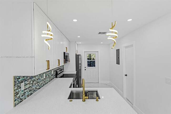 Photo - 3837 NE 16th Terrace House