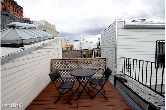 Building Photo - 2 br, 1 bath  - 196 1st Ave