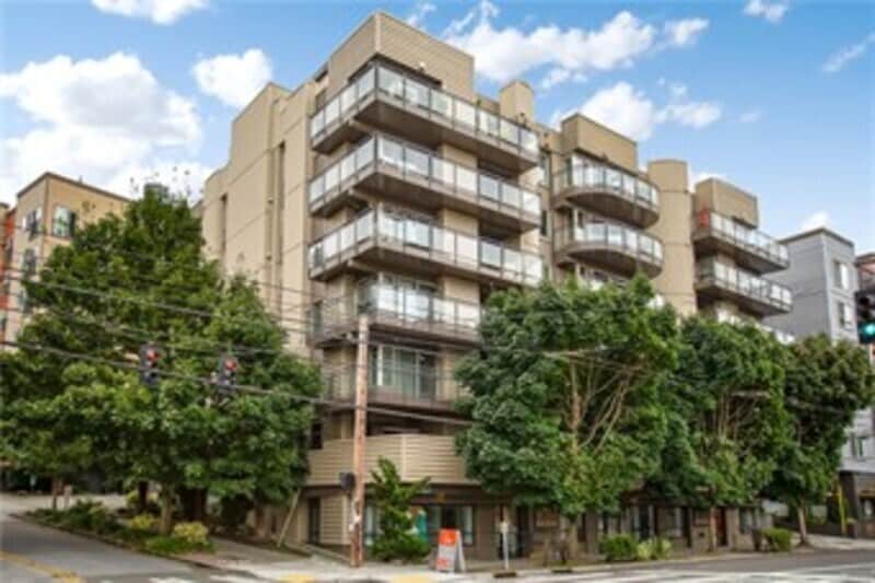 Primary Photo - 1550 Eastlake Ave E