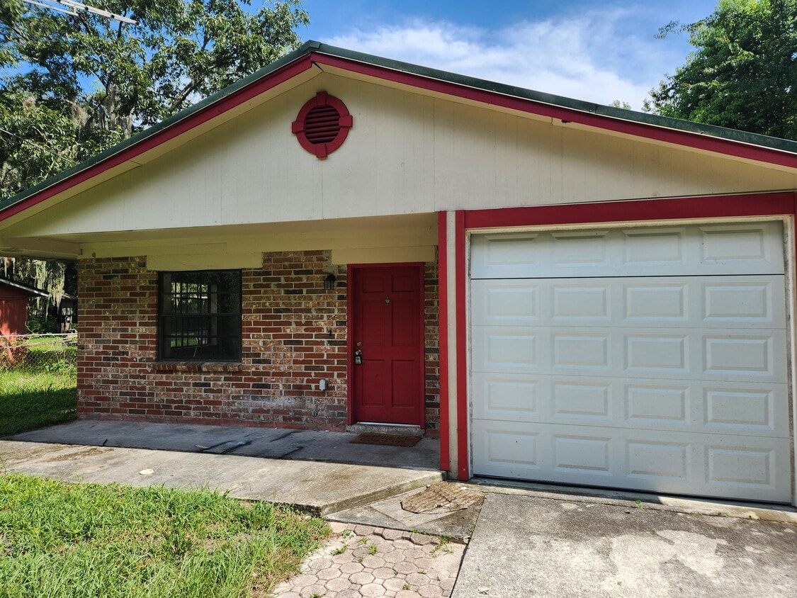 1609 Harring St, Green Cove Springs, FL 32043 House Rental in Green