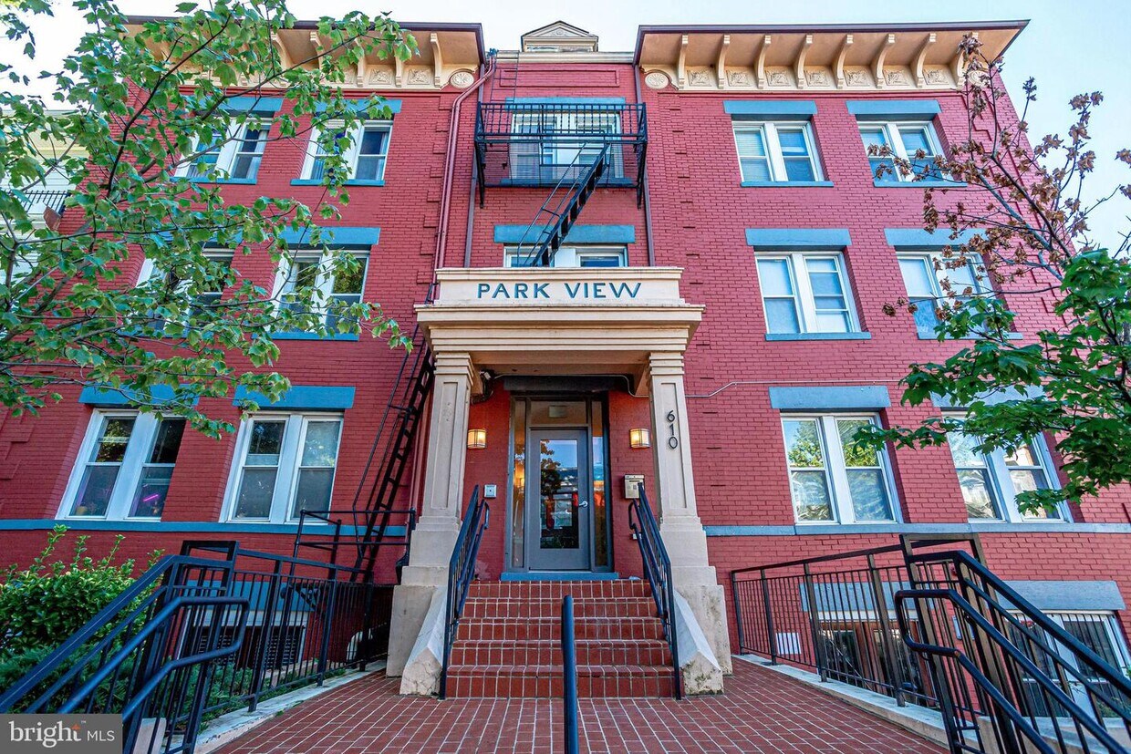 Primary Photo - 610 Irving St NW