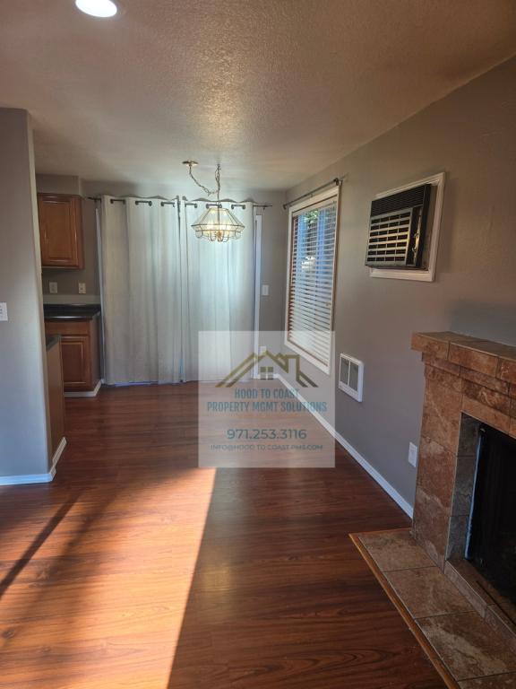 Building Photo - 3405 SE 150th Ave