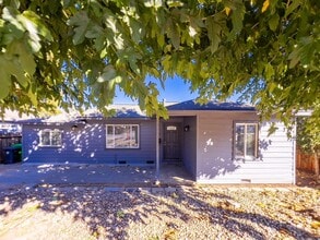 Building Photo - 3120 Laurel St