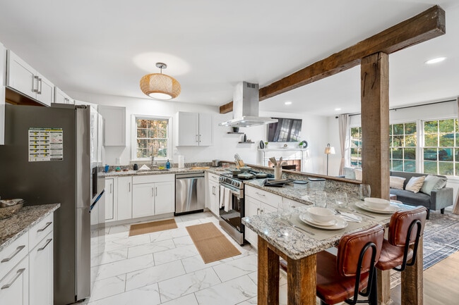 Foto del edificio - 1464 E 41st St