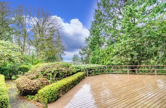 Photo - Mercer Island Home