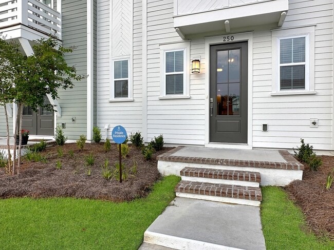 Foto del edificio - 250 Symphony Ave