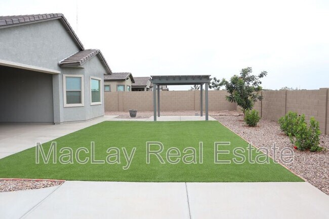 Building Photo - 2857 E Inca Ln
