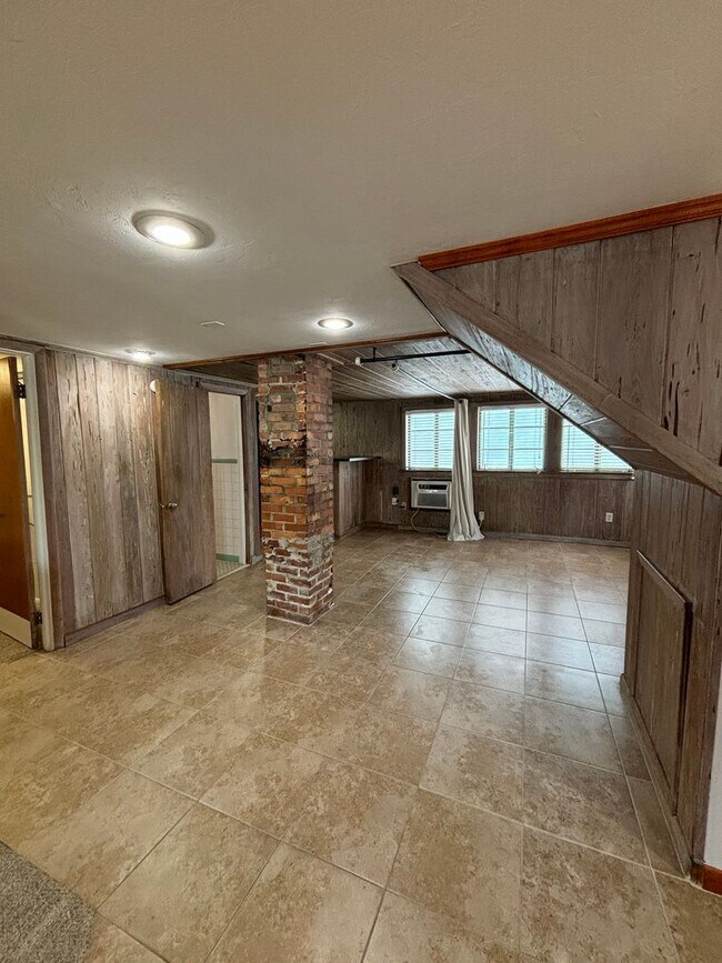 Foto del edificio - C1122 Woodbury Row