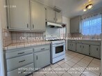Foto principal - 3 bed & 2 bath home in EAST side Long Beach