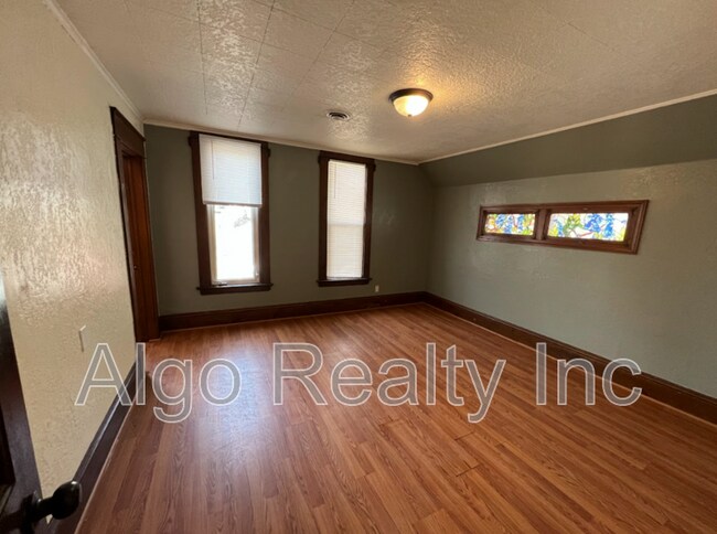 Foto del edificio - 1040 Jessie St