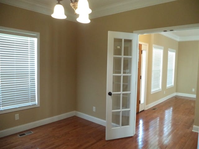 Building Photo - 2115 Country Brook Ln