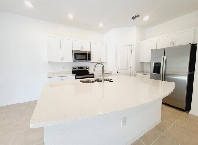 Building Photo - 1811 Roosevelt Pl