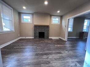 Building Photo - 1504 Fernleaf St