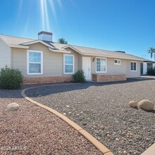 Building Photo - 307 W Piute Ave