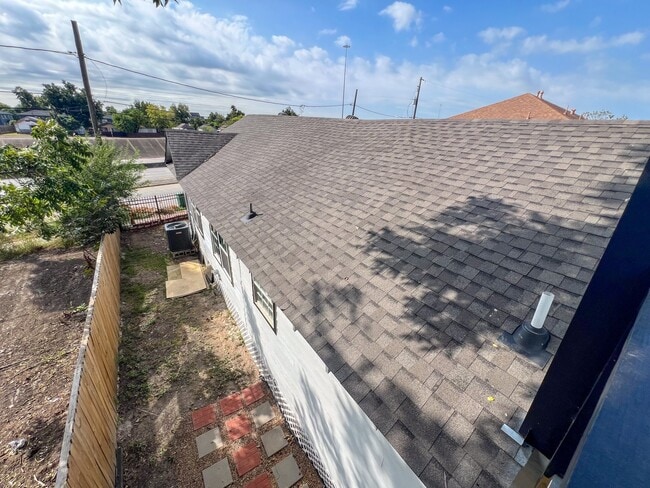 Foto del edificio - 4605 Orange St