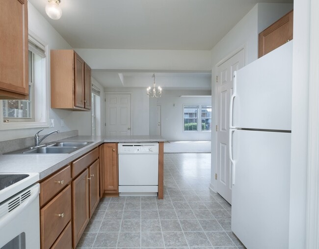 Foto del edificio - 526 Talon Dr