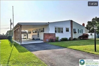 Building Photo - 1522 Elayne St