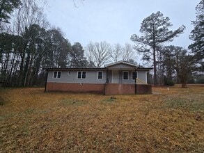 Building Photo - 2012 Old Colon Rd