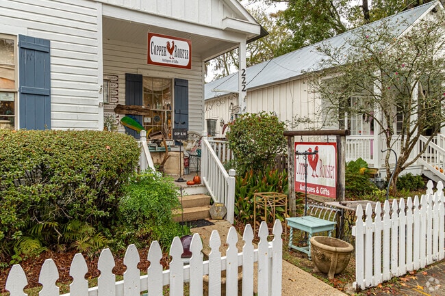 The Copper Rooster Antiques & Gifts is one of many antique shops in Covington.