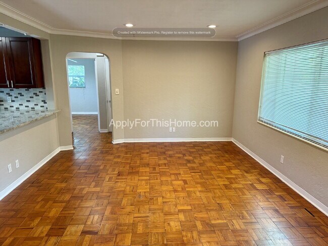 Foto del edificio - Single Family Home