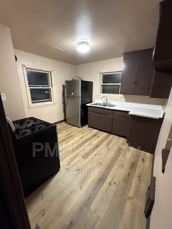 Foto del edificio - 3018 W Eggert Pl.