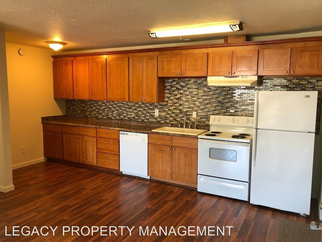 Foto principal - 7403 N Fessenden St