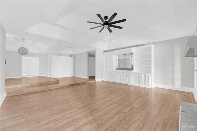 Building Photo - 19 N 30th St