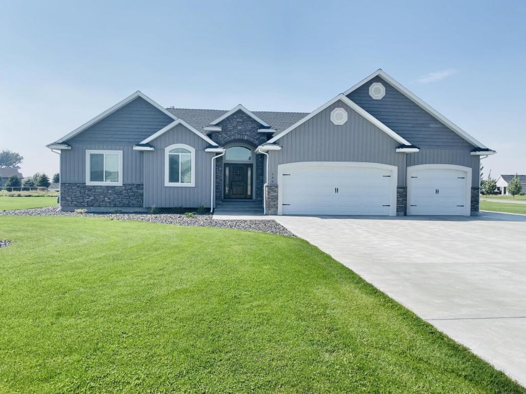 Primary Photo - 133 N 3717 E