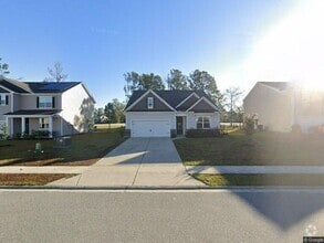 Building Photo - 545 Hogan Dr