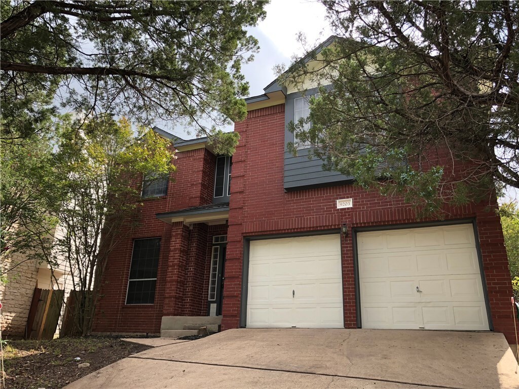 Primary Photo - 9203 Amberwood Cove
