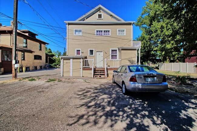 Foto del edificio - 1 Bed 1 Bath Apartment Close to Downtown GJ