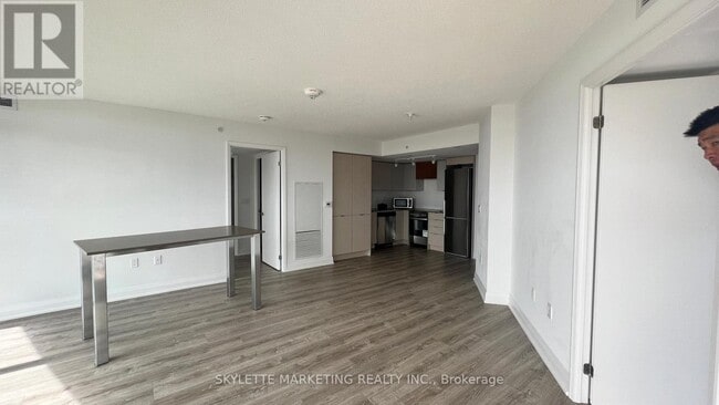 Building Photo - 30 Gibbs Rd