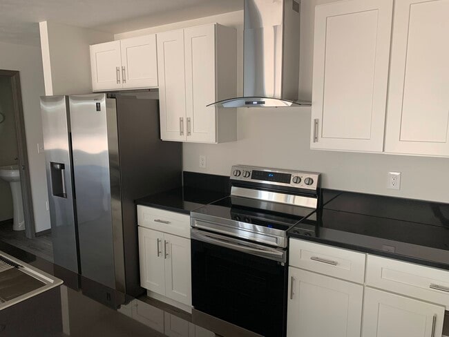 Foto del edificio - 2232 E Winger Rd