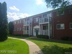Primary Photo - 425 N Eton St