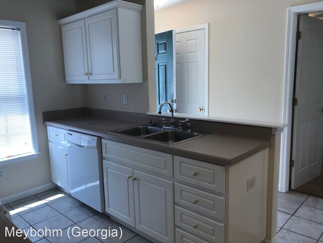 Building Photo - 2 br, 2 bath House - 305 Evans Lake Way