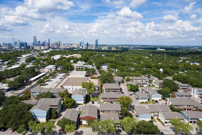 Aerial Photo - Travis Oaks Condominiums